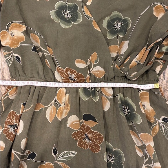 Calvin Klein Khaki Green Apparel - Picture 6 of 6